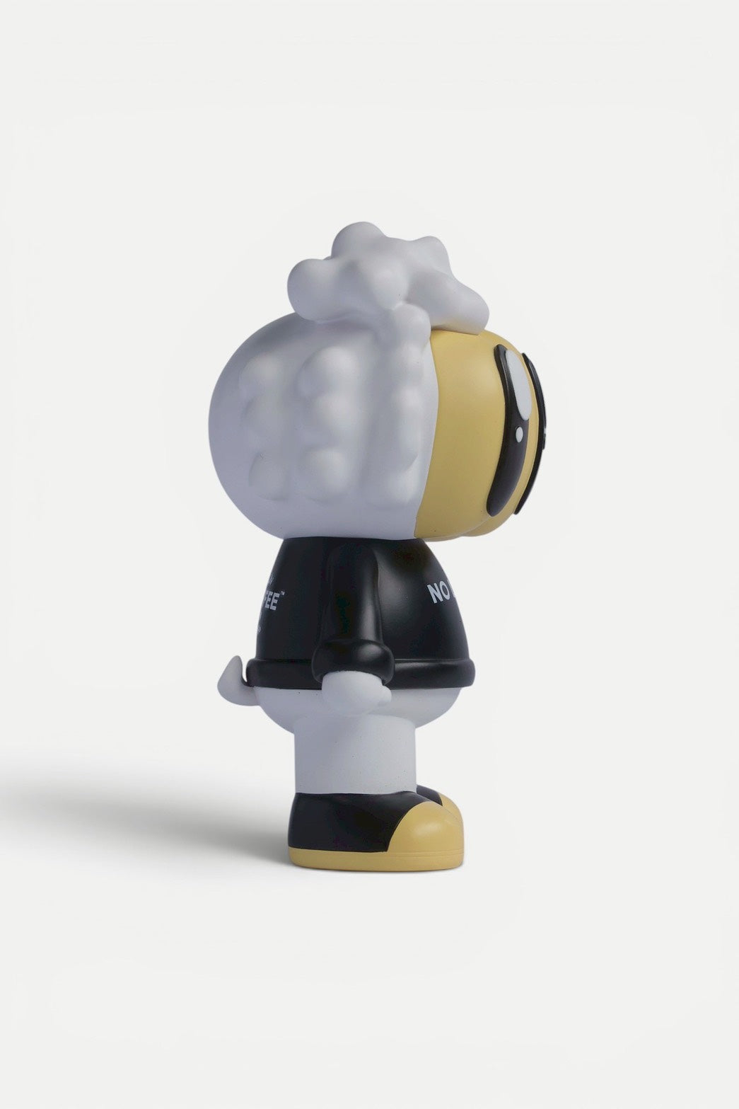 NO COFFEE × BENZILLA — NO LOOOK Figure